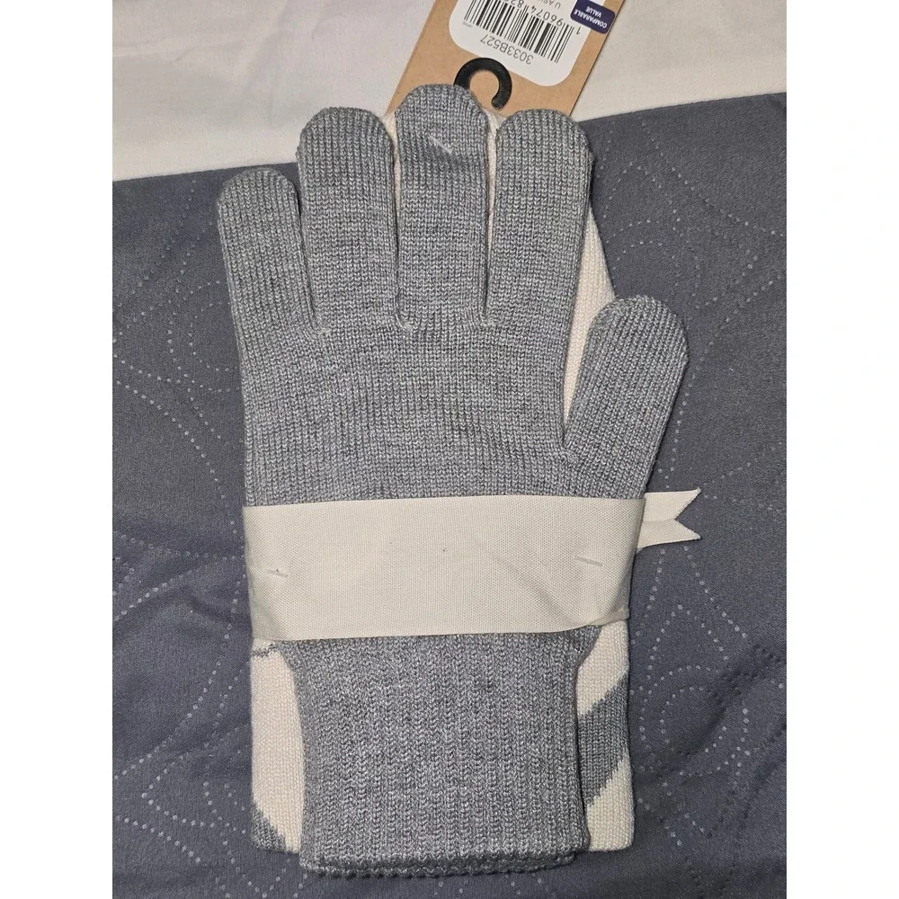 NWT ASICS Beanie‎ and Glove Set Women One Size Grey cream Ribbed Knit reversible